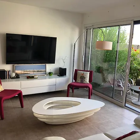 Сasa de vacaciones Maison familiale avec piscine à Juvignac, 90 m², 6 pers. *